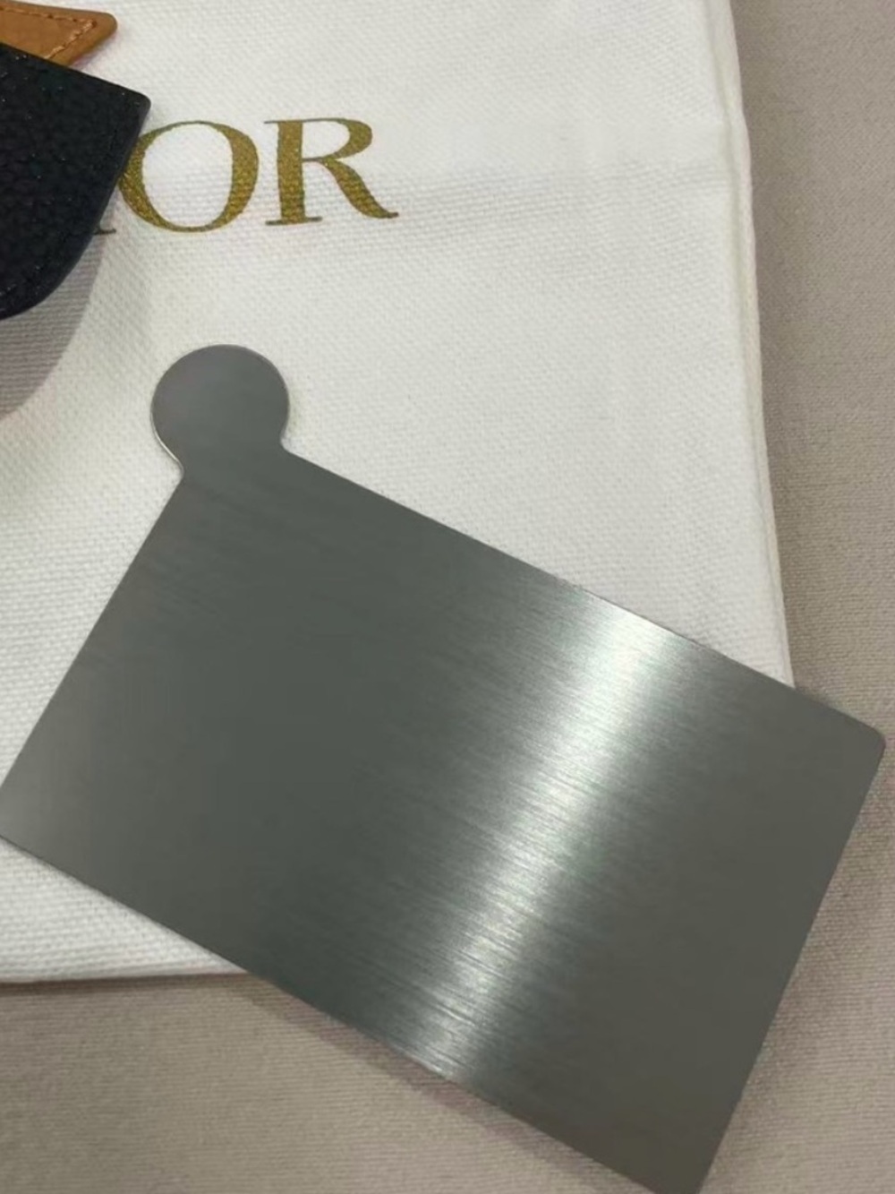 Dior Prestige gift mirror with case - Picture 6 of 9